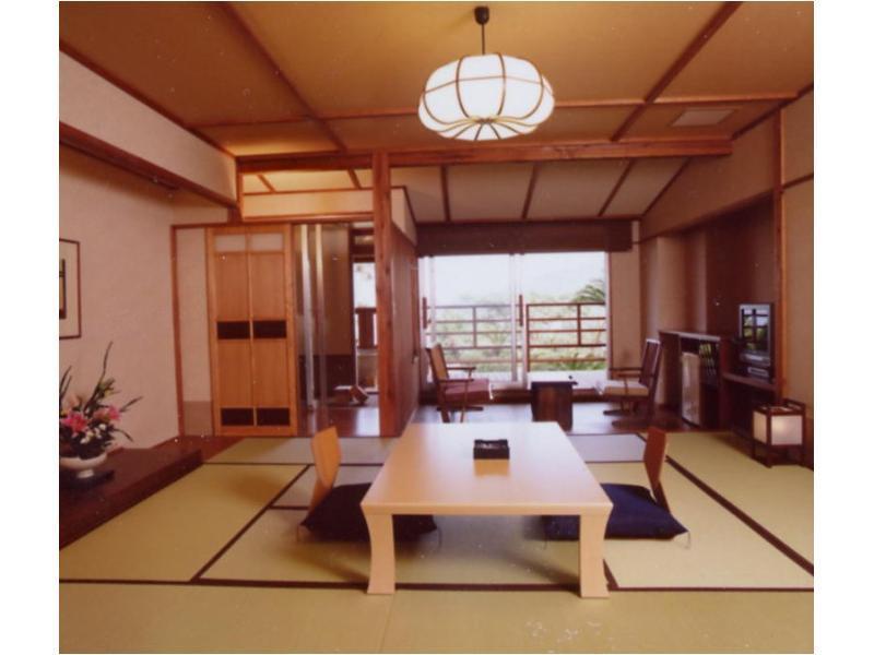 Toba Seaside Hotel Extérieur photo