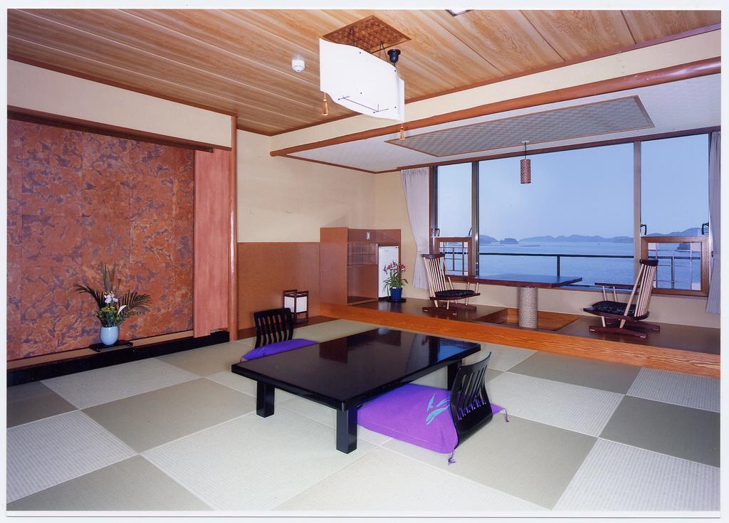 Toba Seaside Hotel Extérieur photo