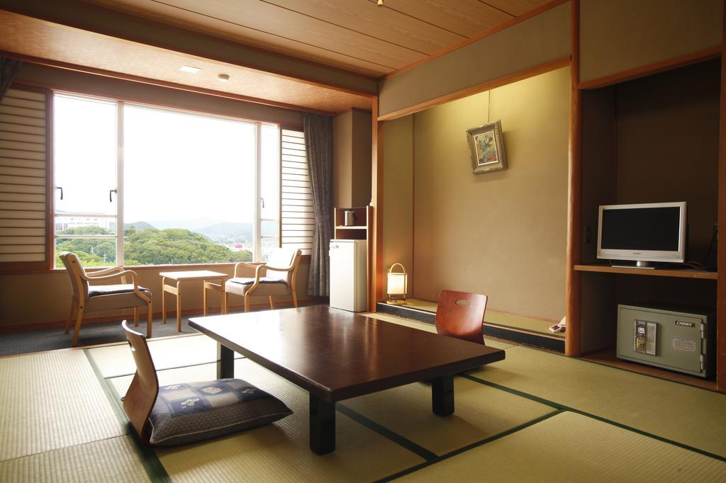 Toba Seaside Hotel Extérieur photo